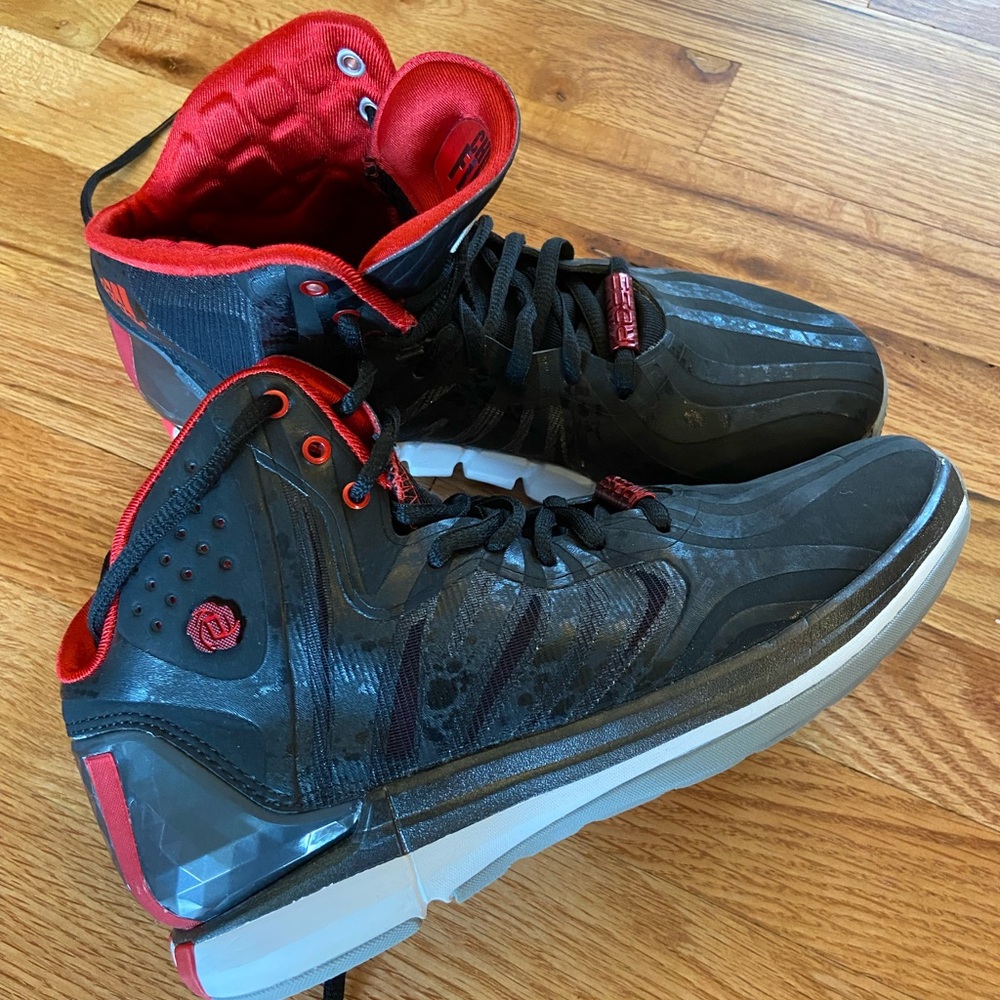 Derek Rose Adidas Basketball Shoes